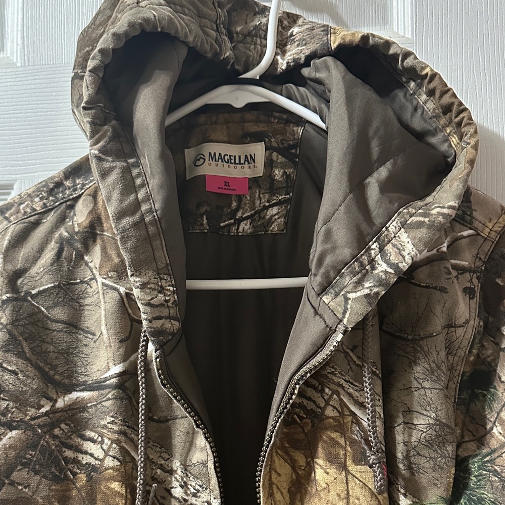 Magellan Outdoors Brown Camo Jacket